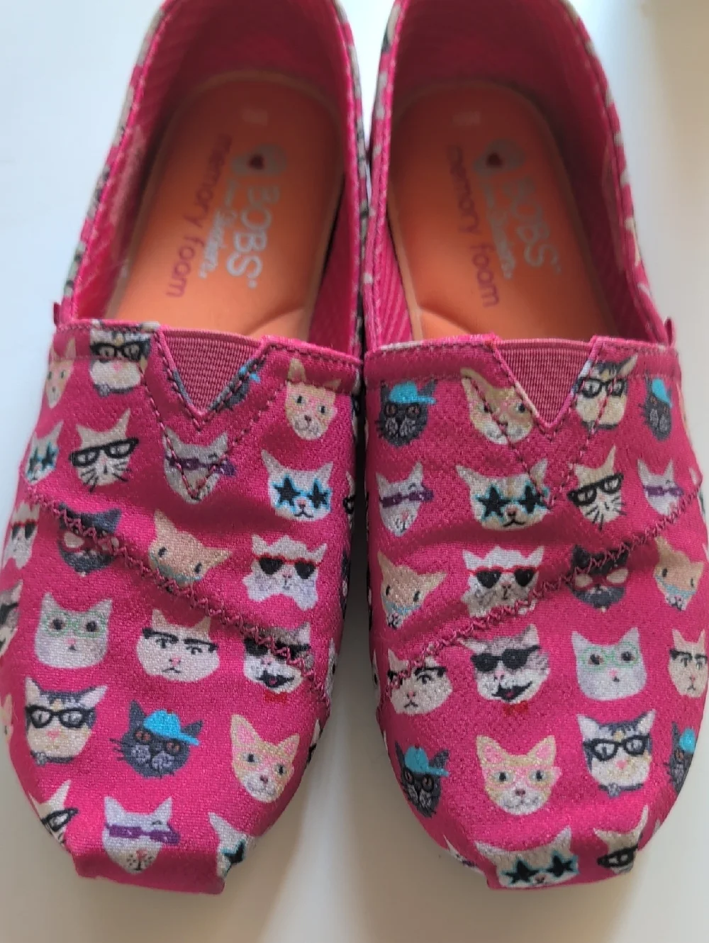 Skechers Bobs Bright Pink Cat Print Slip-Ons - Picture 1 of 7